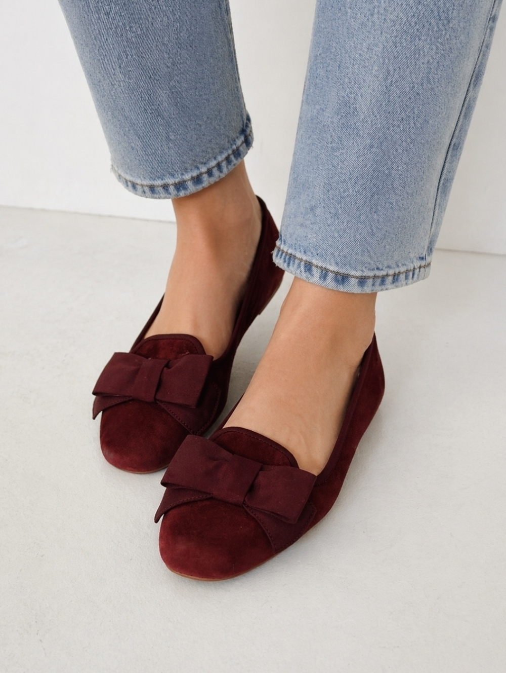 kate spade Burgundy Suede Bow Flats Size 7